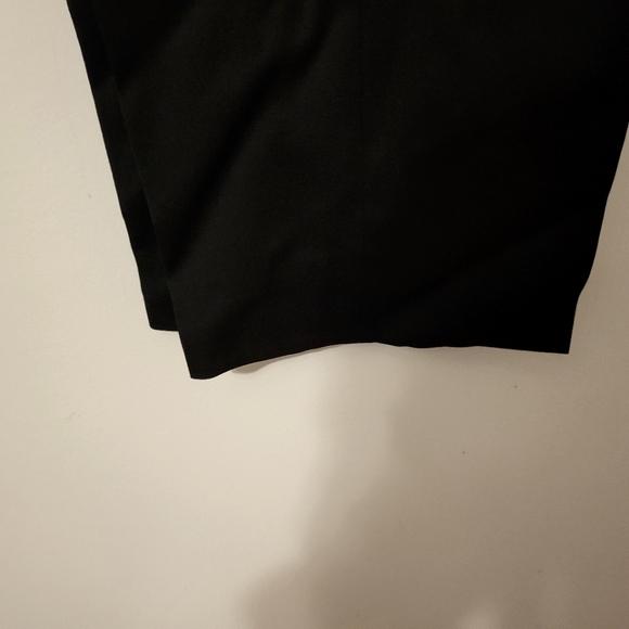 Trieste 2 piece suit - Picture 12 of 13